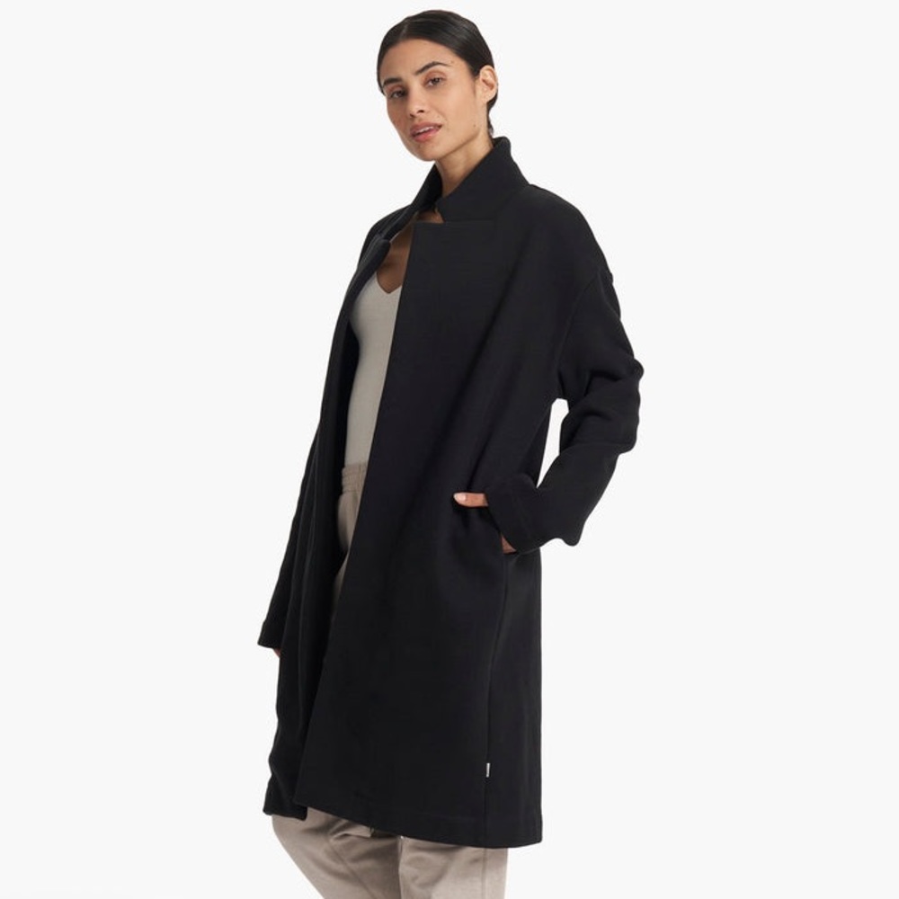 Vuori Restore Coat